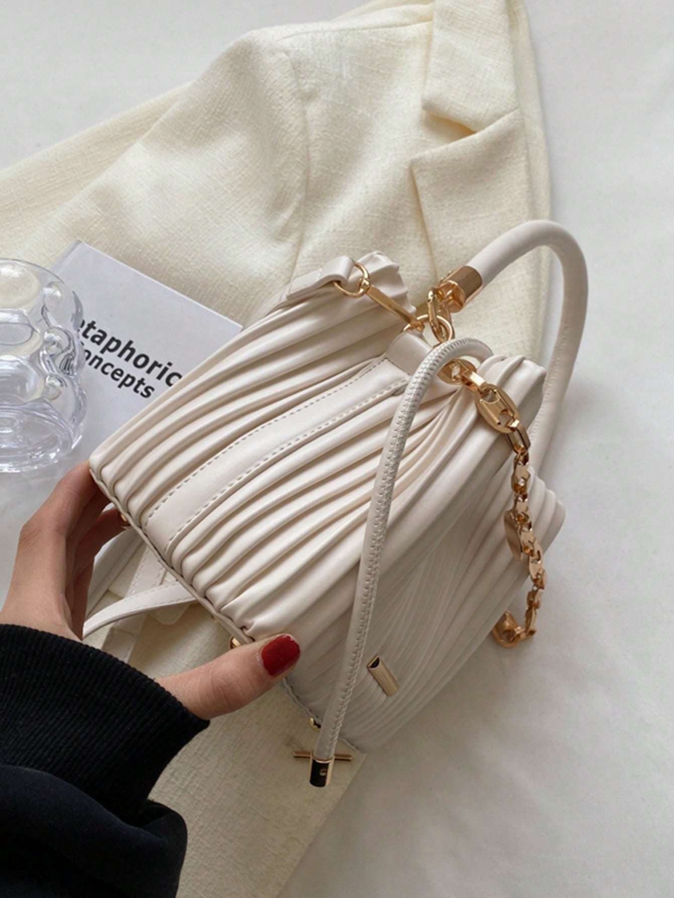 Handbag Pleated Bag Women Fashion Chain Niche Bucket Bag Personality Shoulder Messenger Bag