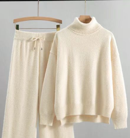 Autumn And Winter Knitting Suit Women